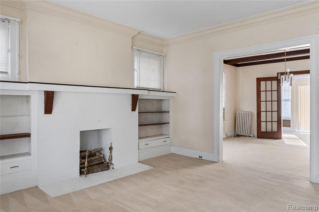 123 Moss Street Property Photo 8