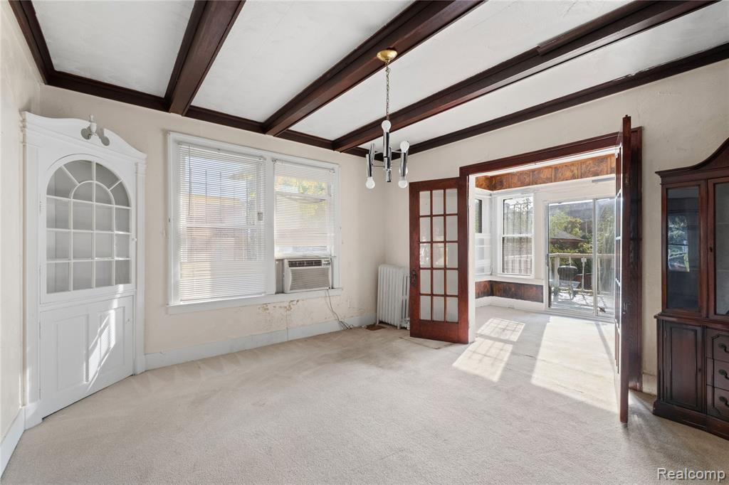 123 Moss Street Property Photo 15