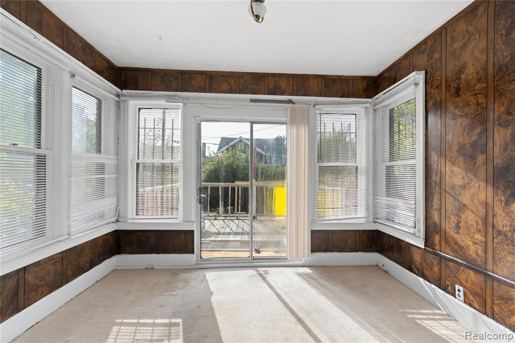123 Moss Street Property Photo 16