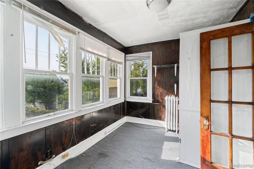 123 Moss Street Property Photo 28