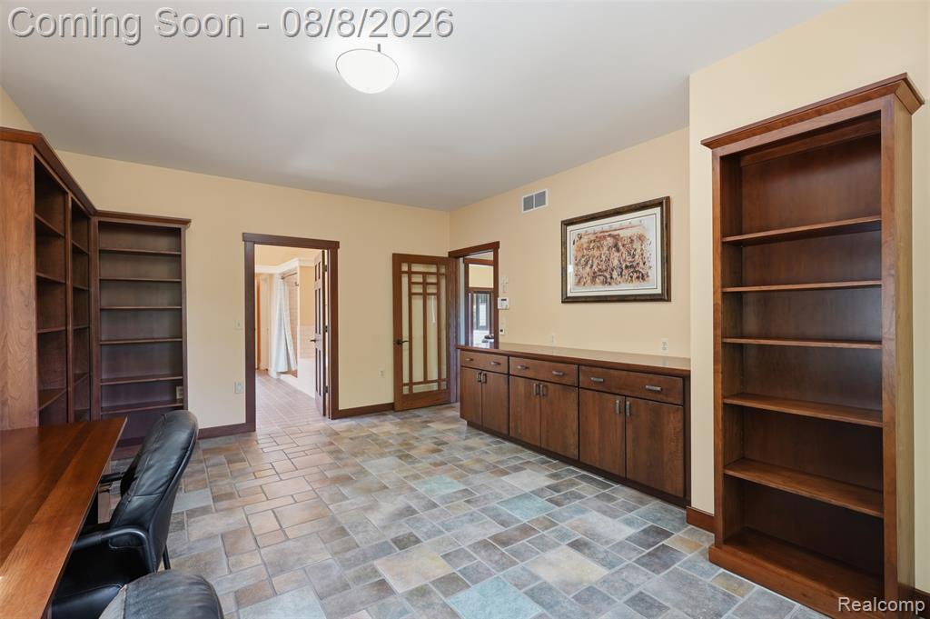 8861 Pleasantview Property Photo 35