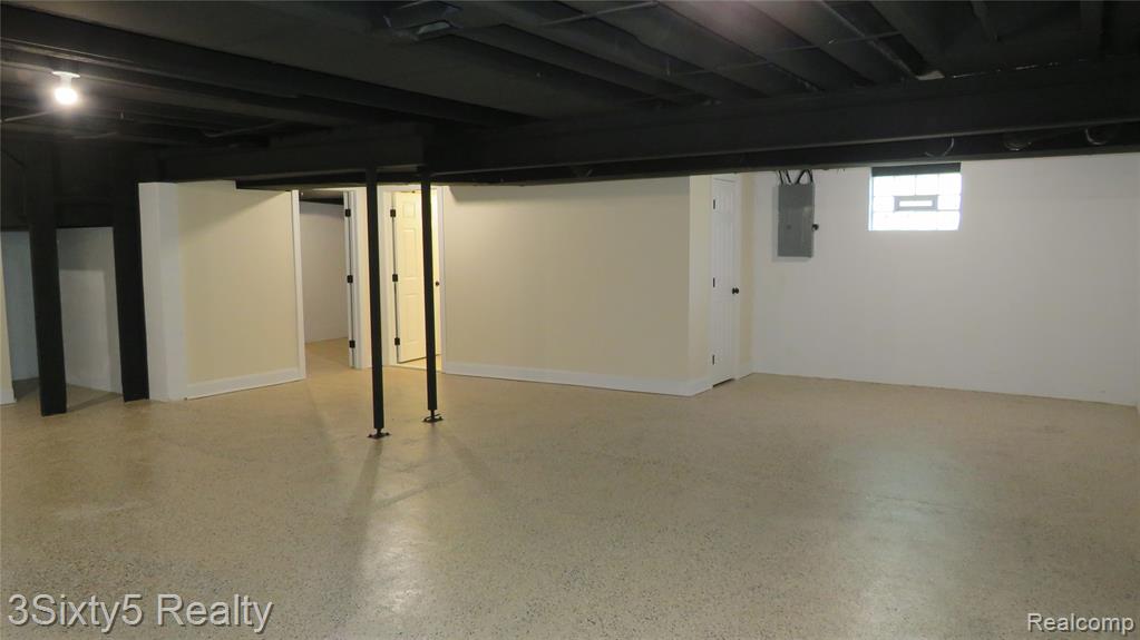 16558 Haggerty Road Property Photo 30