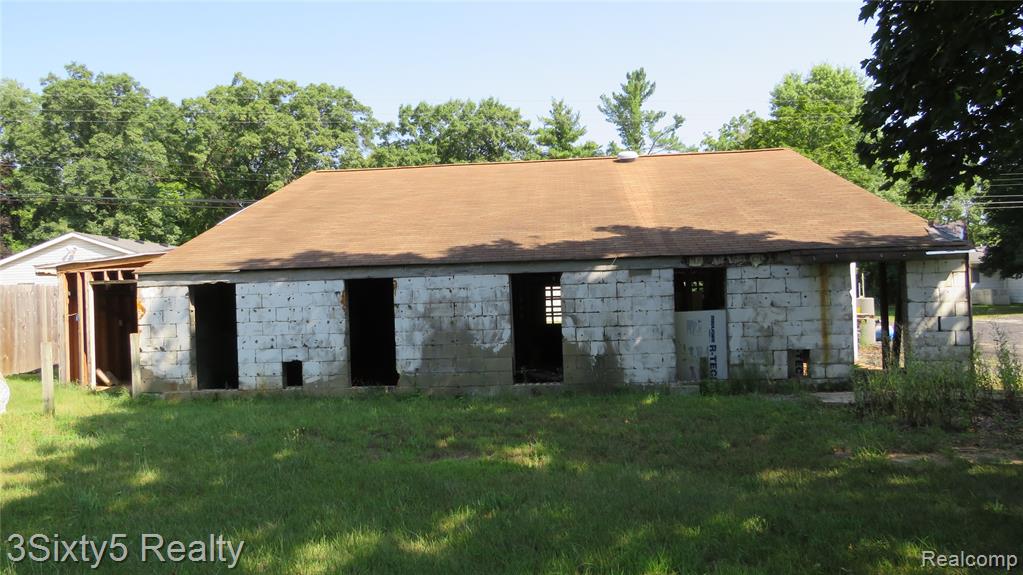 16558 Haggerty Road Property Photo 43