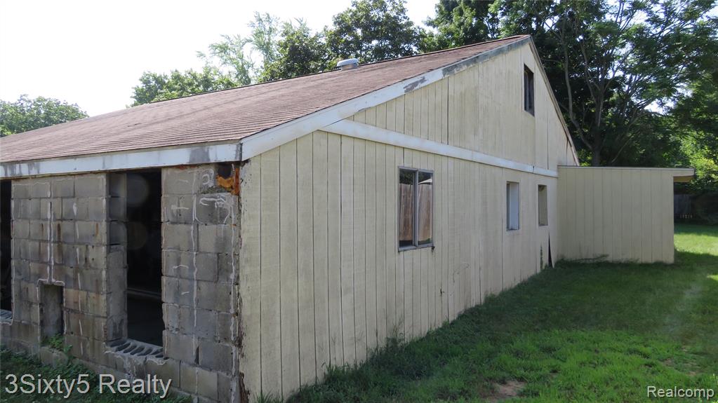 16558 Haggerty Road Property Photo 45