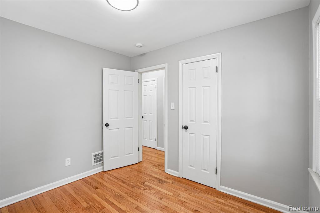 602 Spencer Street Property Photo 16