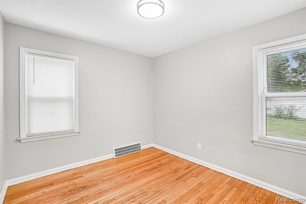 602 Spencer Street Property Photo 17
