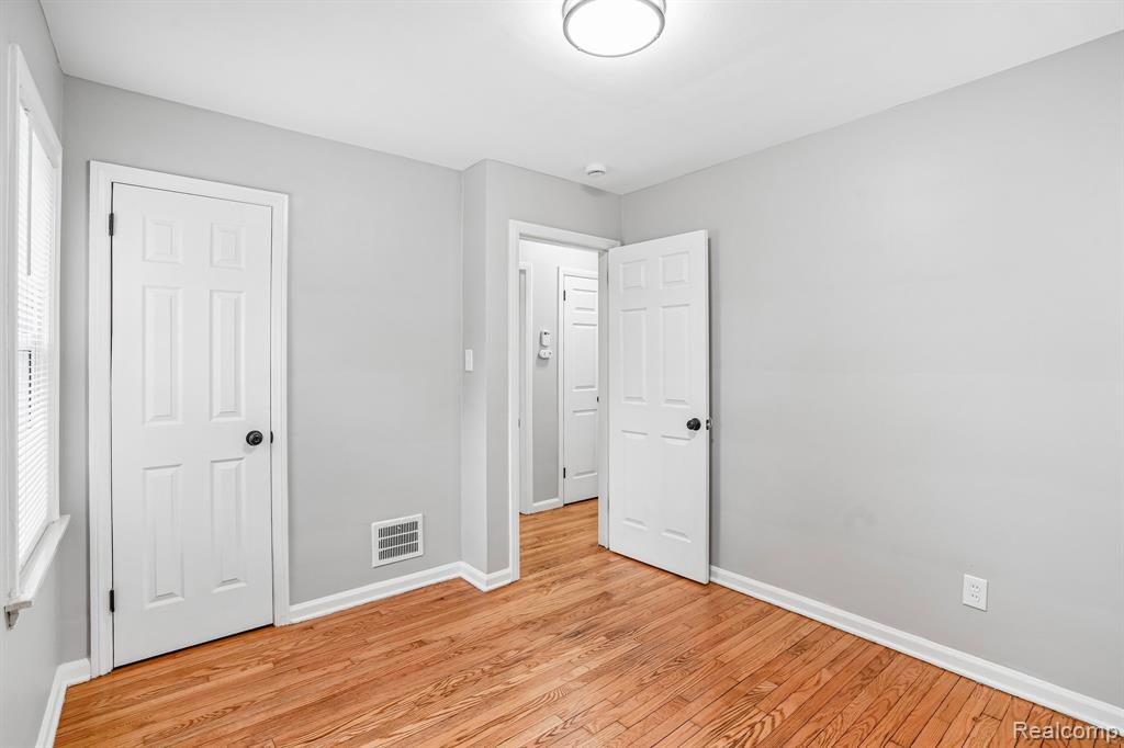 602 Spencer Street Property Photo 18