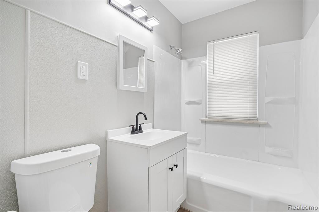602 Spencer Street Property Photo 19