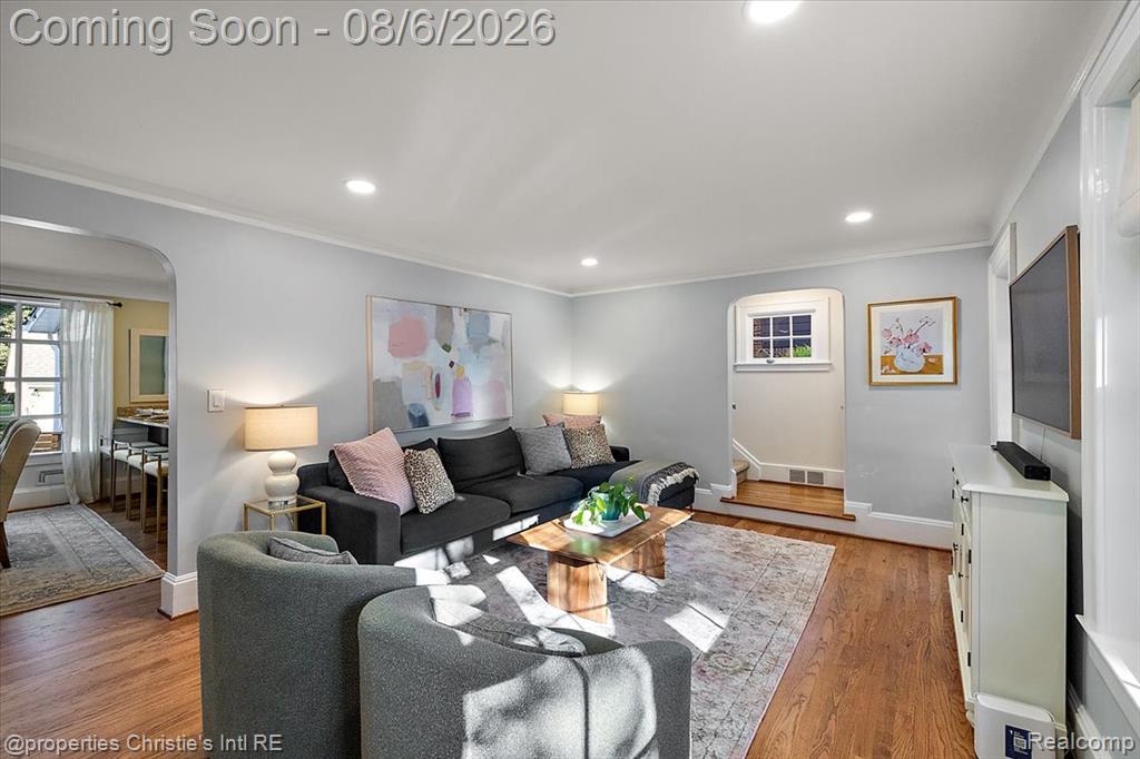 788 Rivard Boulevard Property Photo 3