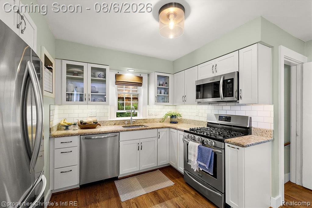 788 Rivard Boulevard Property Photo 11