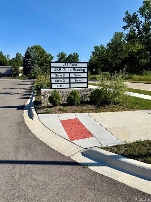 6060 Schooner Drive Property Photo 5