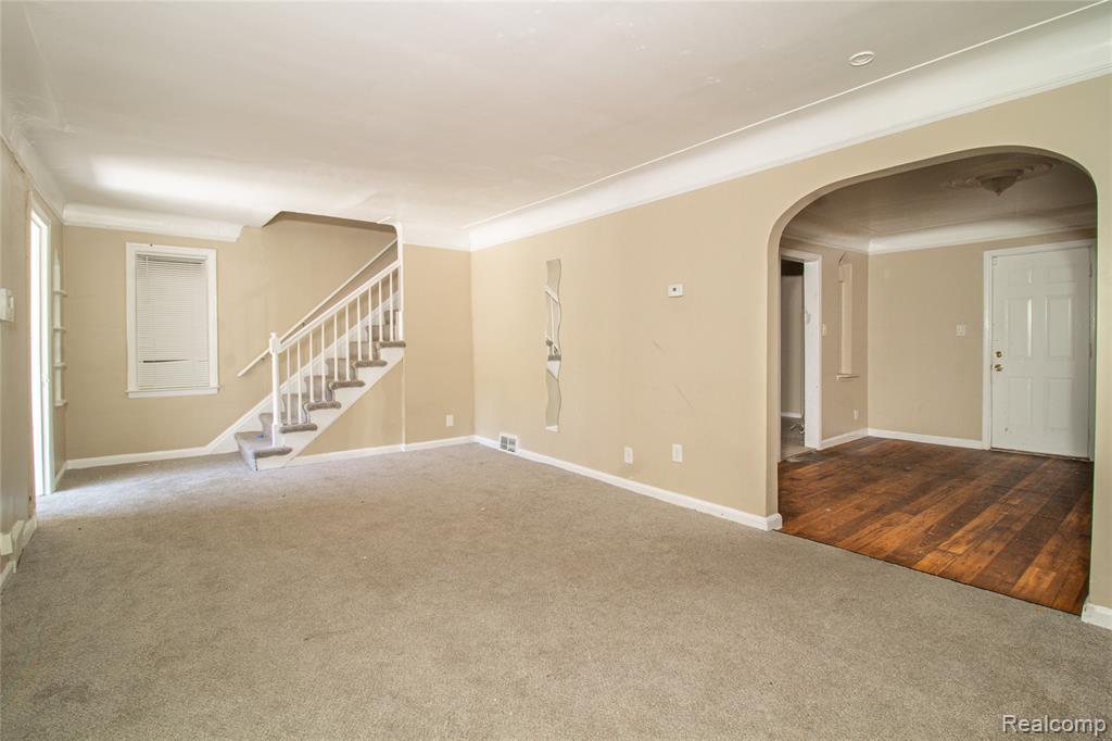 13104 Longview Street Property Photo 5