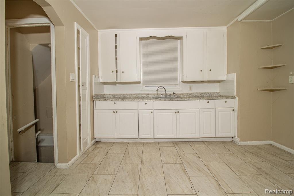 13104 Longview Street Property Photo 7
