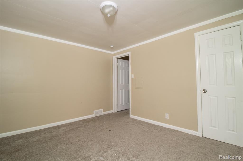 13104 Longview Street Property Photo 12