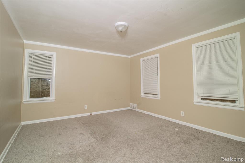 13104 Longview Street Property Photo 14