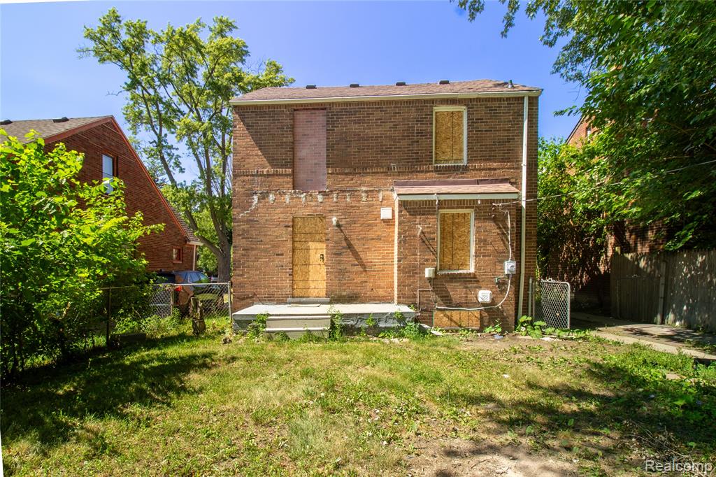13104 Longview Street Property Photo 17