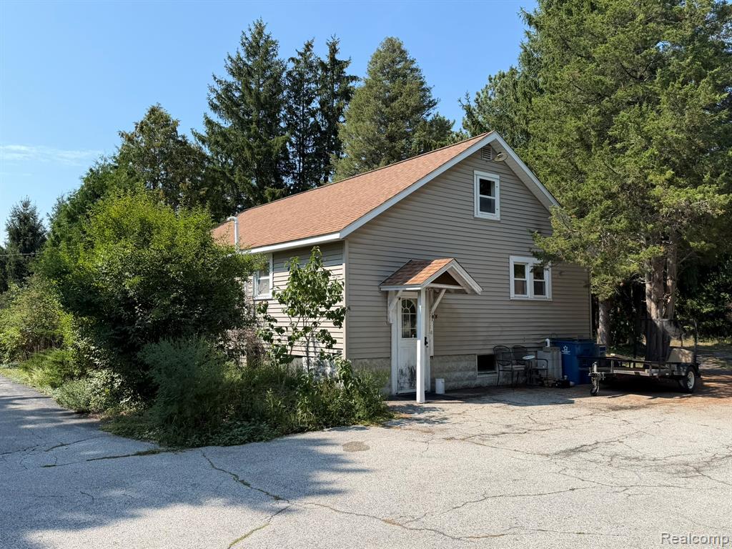 10704 N Us Highway 31 Property Photo 8