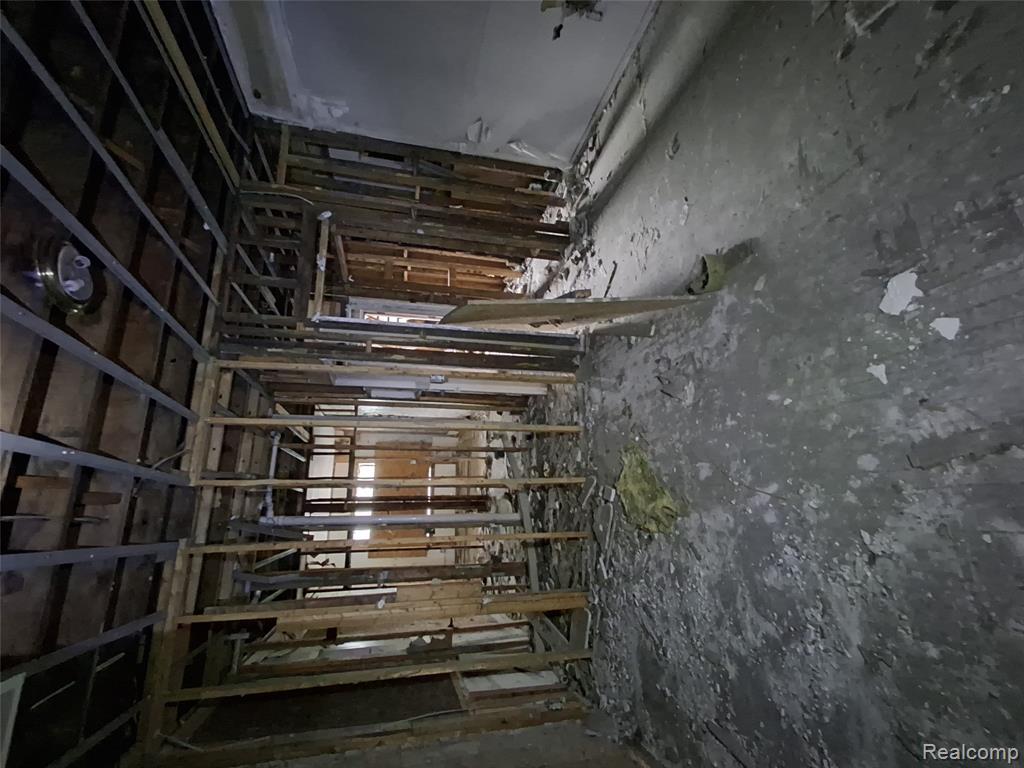 3931 Mcgraw Street Property Photo 21