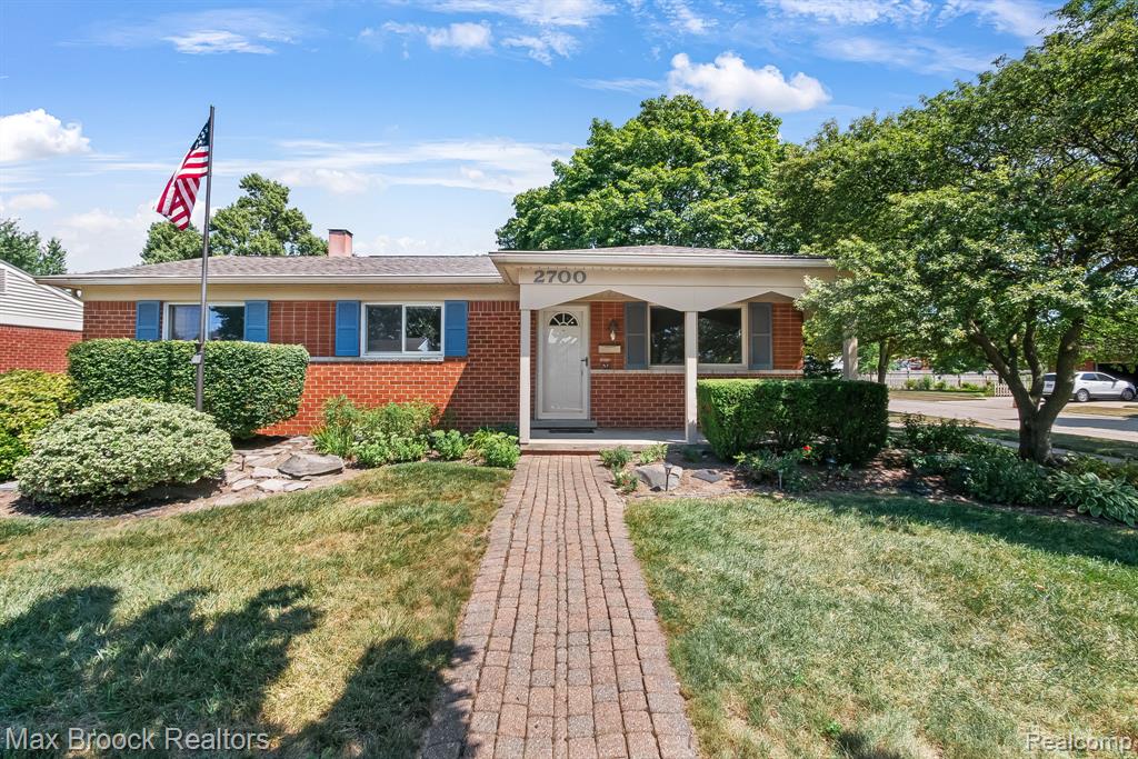 2700 Sparta Drive