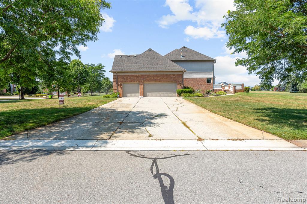 50940 Park Place Drive Property Photo 8