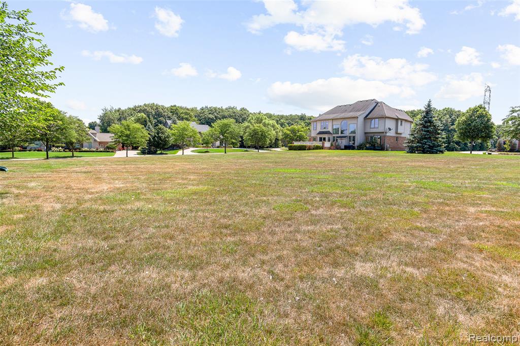 50940 Park Place Drive Property Photo 19