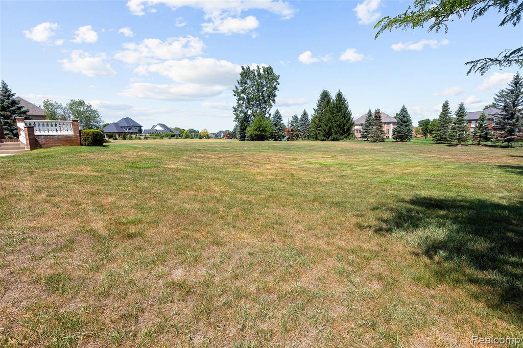 50940 Park Place Drive Property Photo 21