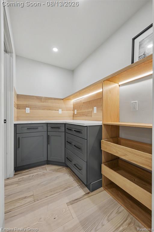 4340 Queens Way Property Photo 18