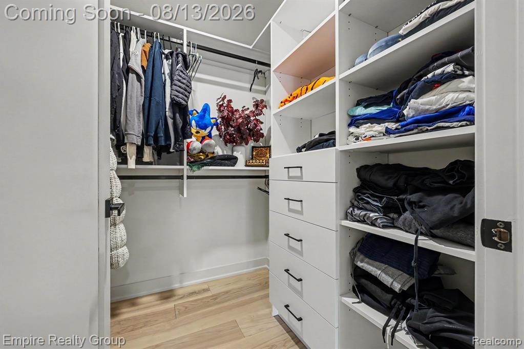 4340 Queens Way Property Photo 24