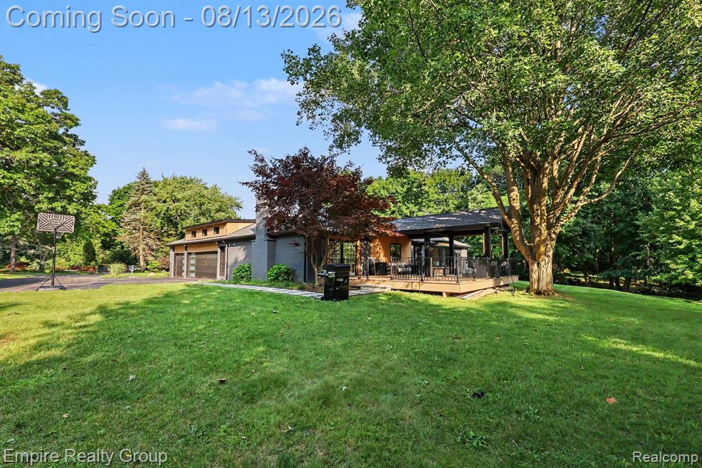 4340 Queens Way Property Photo 45