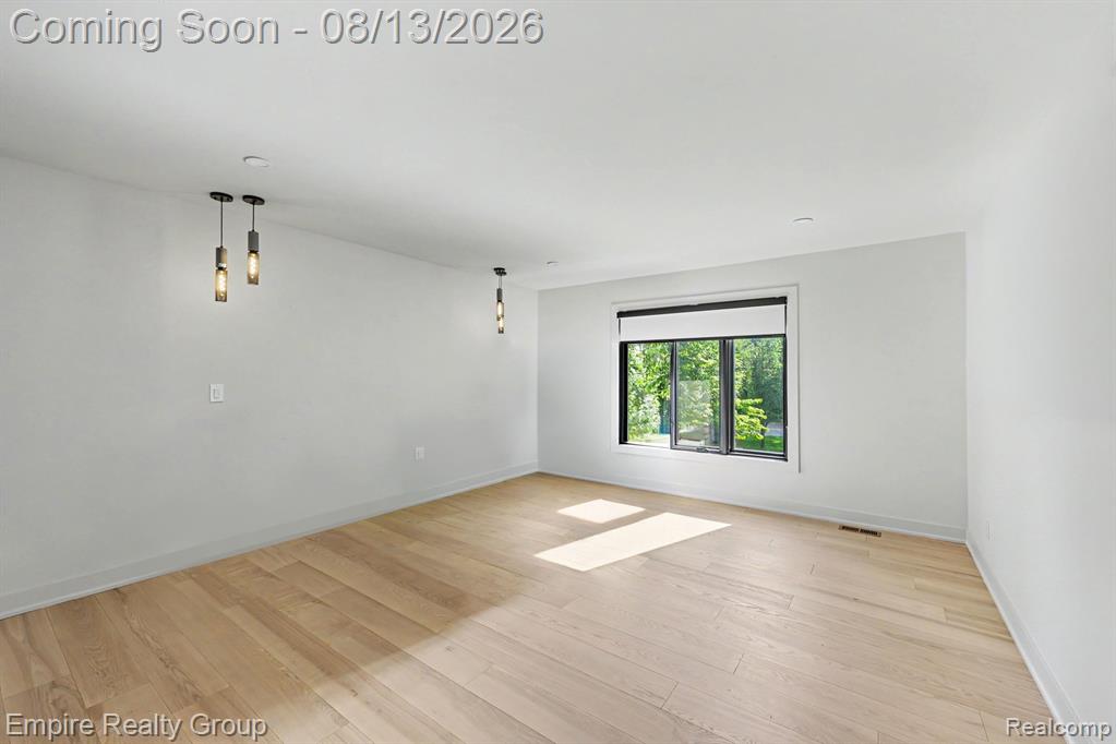 4340 Queens Way Property Photo 90