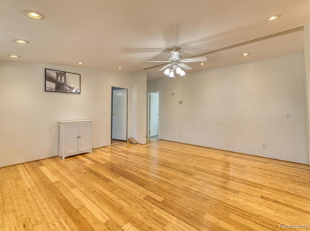 815 Jacobs Landing Property Photo 6