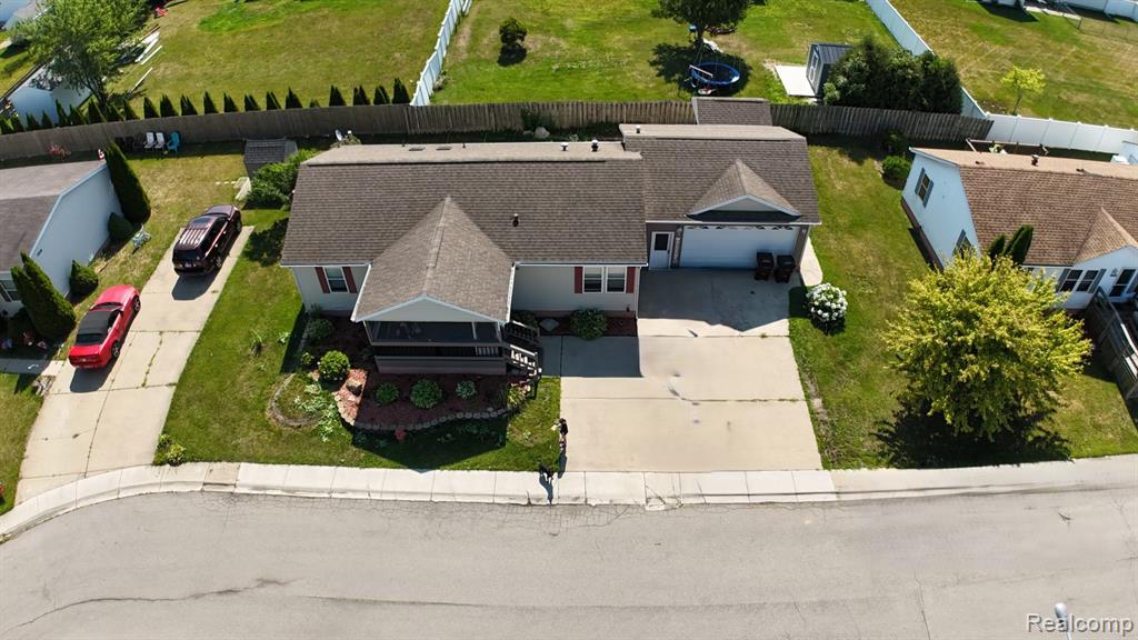815 Jacobs Landing Property Photo 32