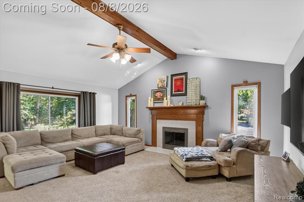 42151 Woodcreek Lane Property Photo 5