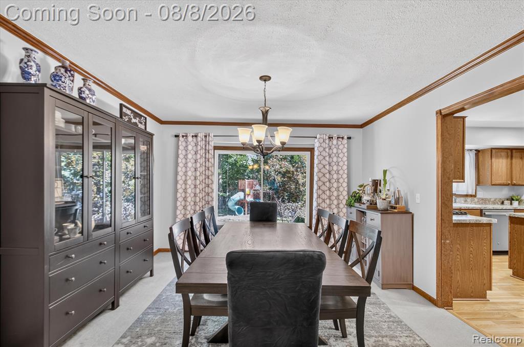 42151 Woodcreek Lane Property Photo 15