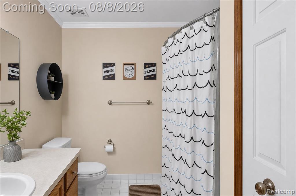 42151 Woodcreek Lane Property Photo 28