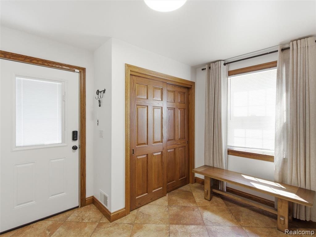 1010 Genesee Drive Property Photo 22