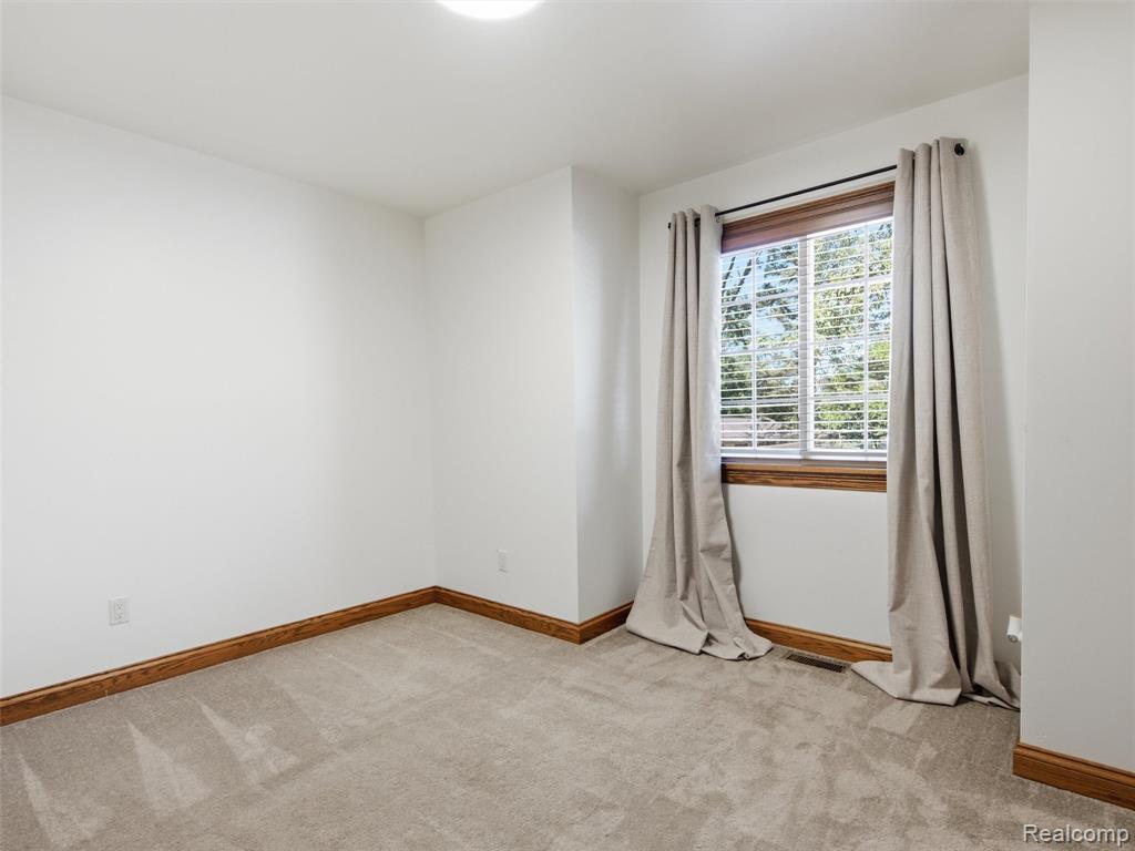 1010 Genesee Drive Property Photo 35