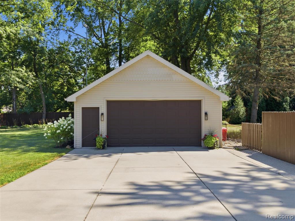 1010 Genesee Drive Property Photo 52