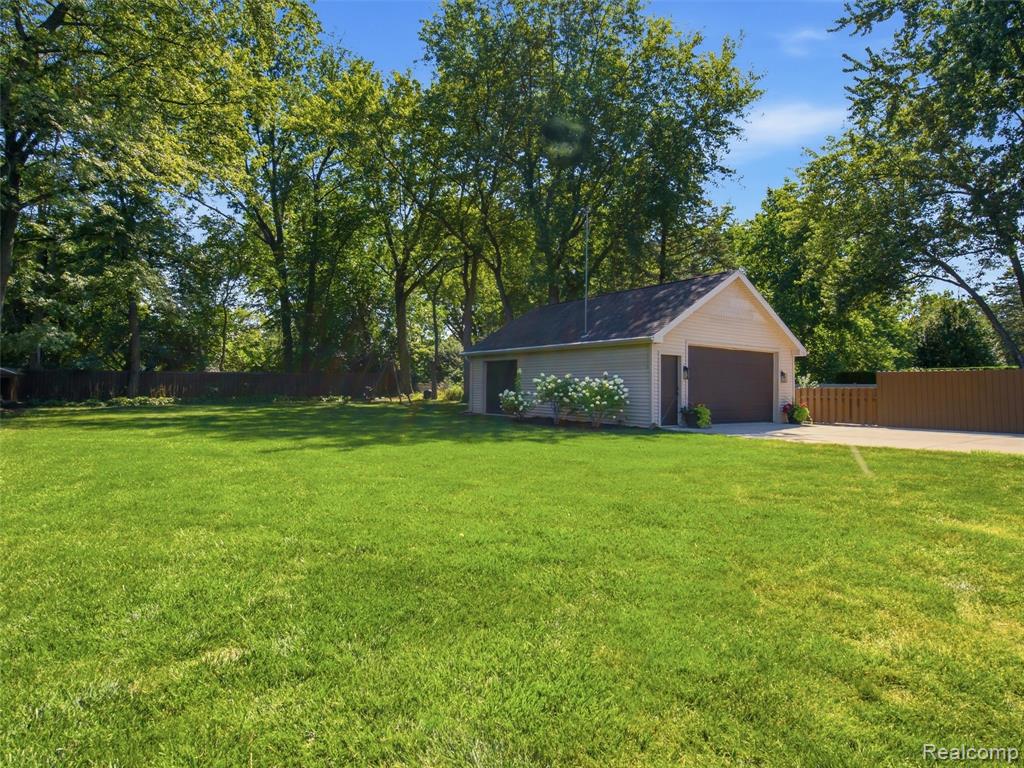 1010 Genesee Drive Property Photo 56