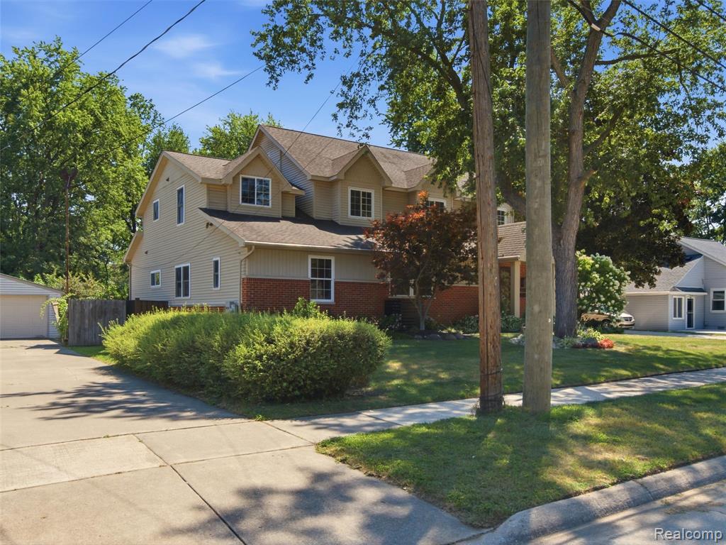 1010 Genesee Drive Property Photo 59