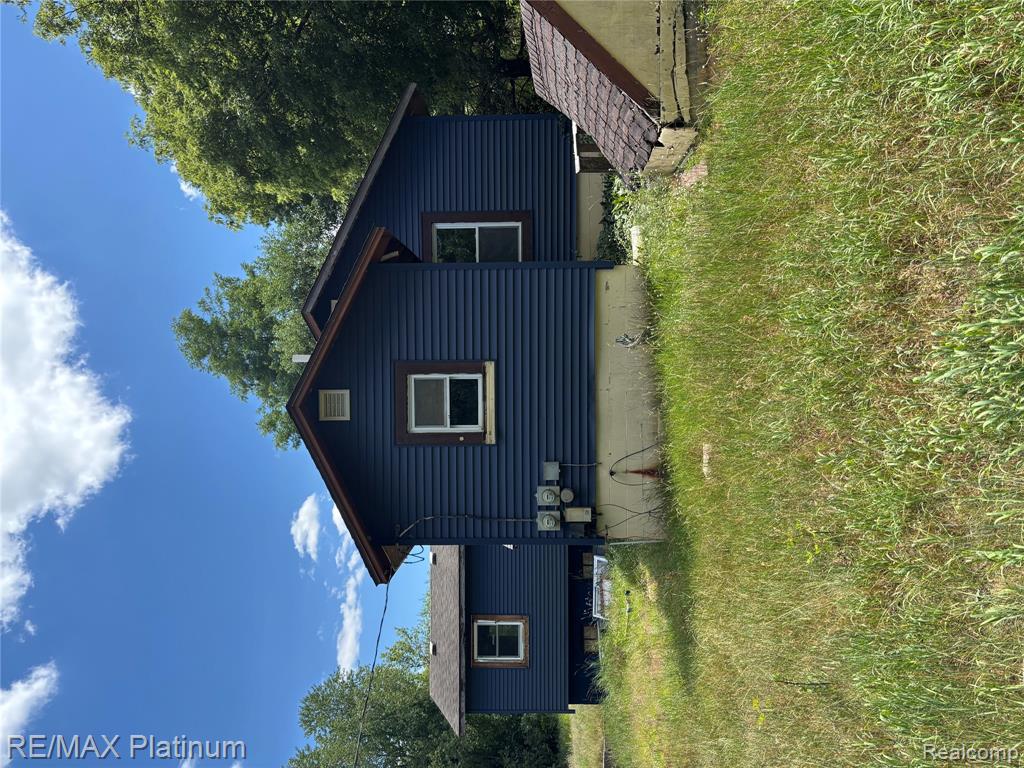 9661 Townley Road Property Photo 5