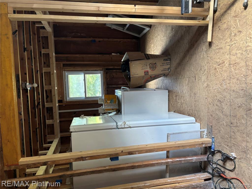 9661 Townley Road Property Photo 8