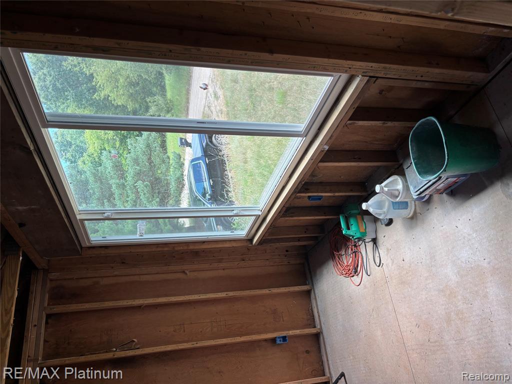 9661 Townley Road Property Photo 13
