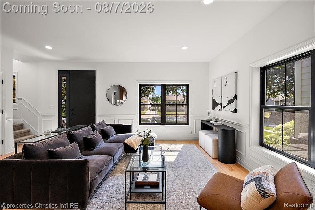 1935 Brookwood Avenue Property Photo 8