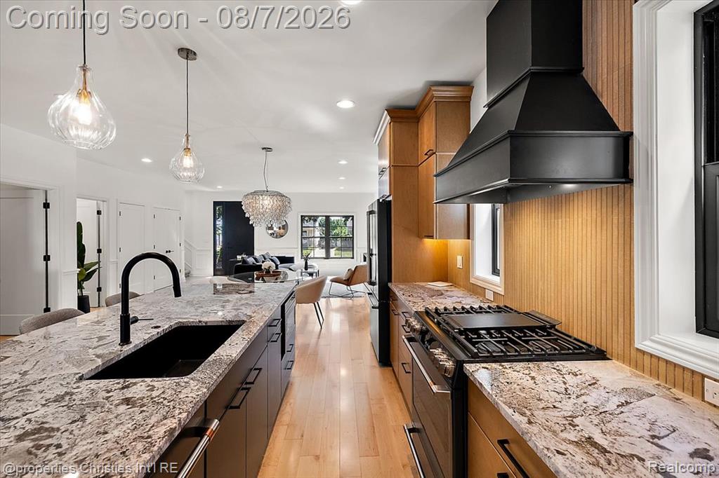 1935 Brookwood Avenue Property Photo 15