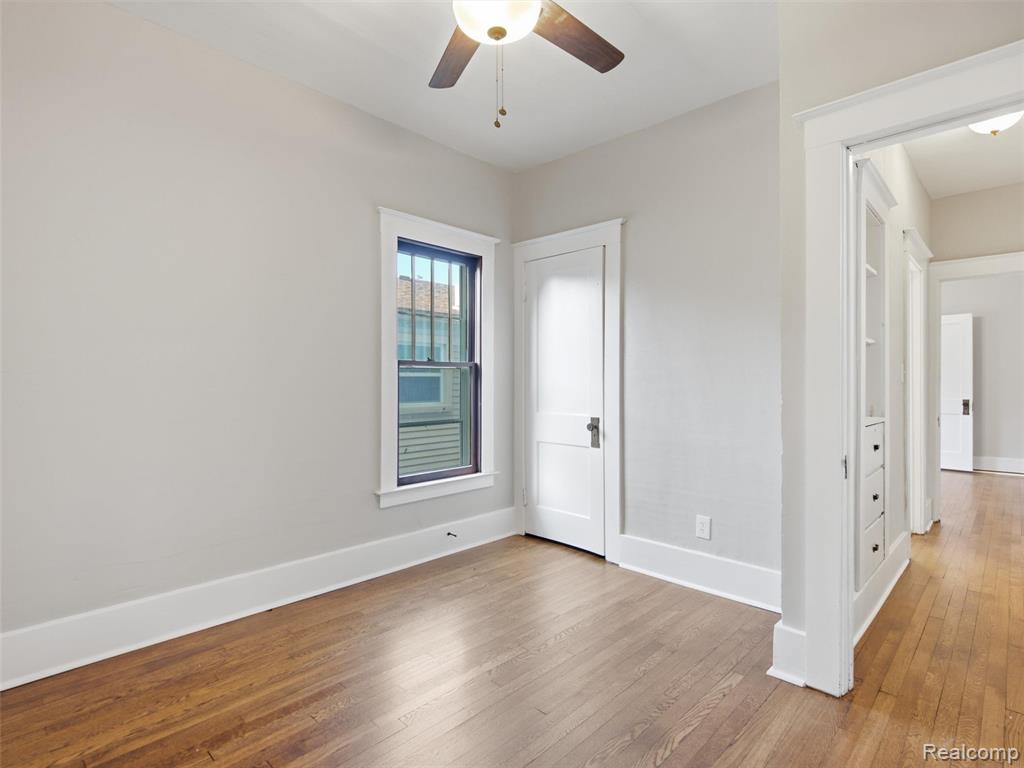 91 Oneida Street Property Photo 13