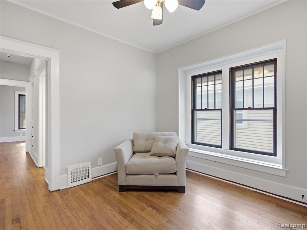 91 Oneida Street Property Photo 15