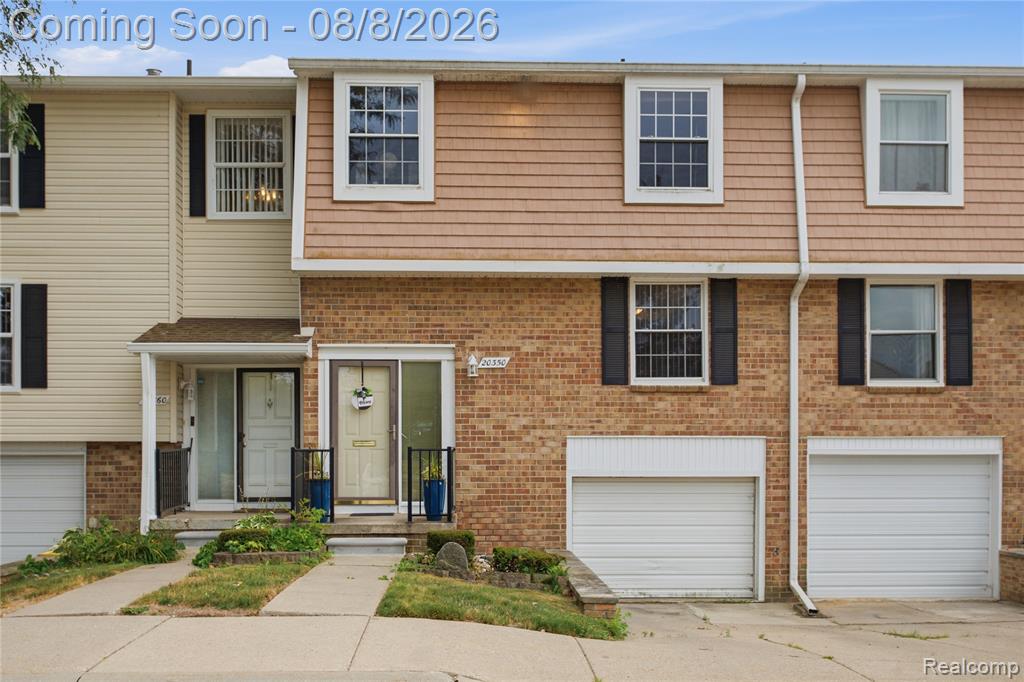 20350 Weybridge Street Property Photo 1