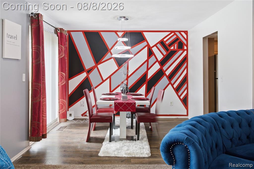 20350 Weybridge Street Property Photo 12