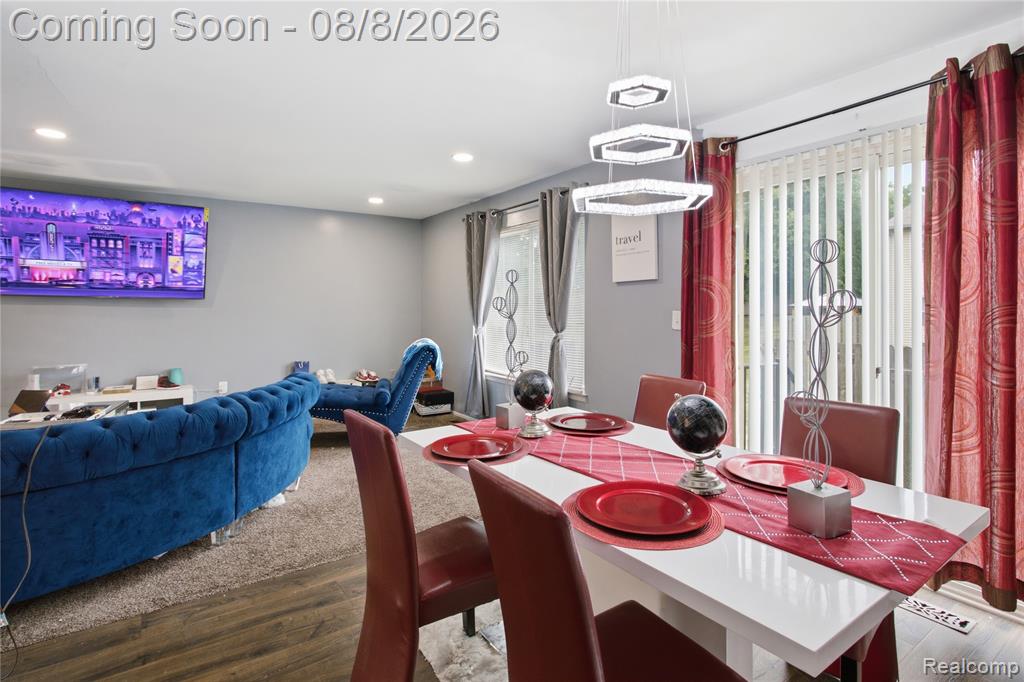 20350 Weybridge Street Property Photo 13
